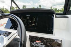 Sea Ray 210 SPXE - picture 4