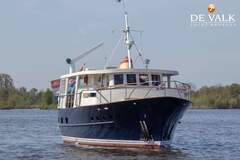Feadship Canoe Stern - picture 4