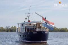Feadship Canoe Stern - picture 10