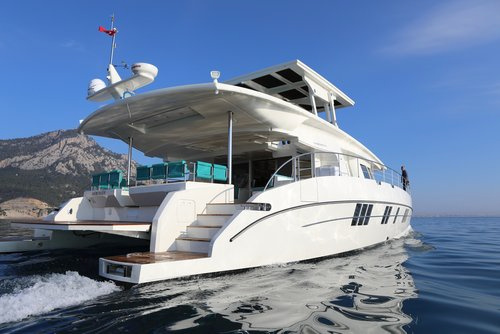 Serenity Yachts 64 Hybrid Solar Electric Powercat - fotka 3