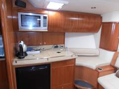 Luhrs 37 Open - picture 6