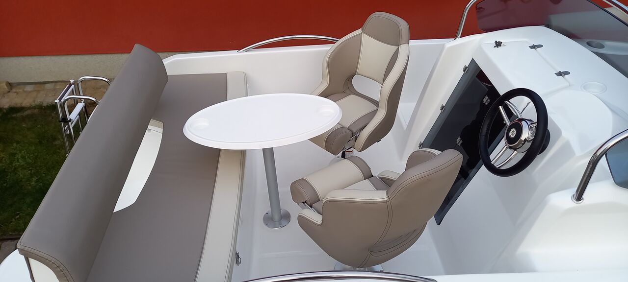 Boote AMS 530 Sundeck Cabin - picture 2