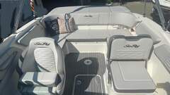 Sea Ray 210 SPXE + Trailer (AUF Lager) - fotka 2