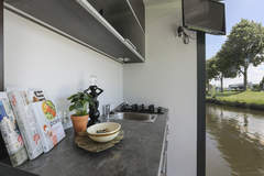 Campi 300 Houseboat - picture 8