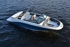 Sea Ray SPX 230 - picture 9
