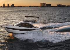 Galeon 400 Fly - picture 9