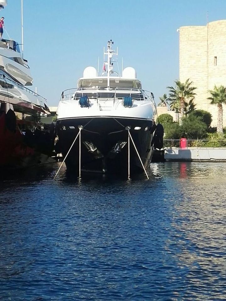 Sunseeker Yacht - фото 3