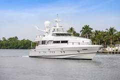 Oceanfast Motor Yacht - Bild 2