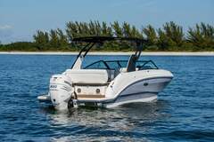 Sea Ray SDX 250 Outboard - picture 1