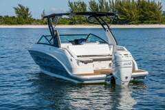Sea Ray SDX 250 Outboard - picture 8