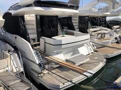 Galeon 470 Skydeck - picture 1