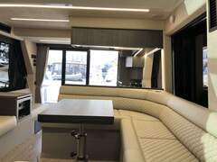 Galeon 470 Skydeck - picture 6