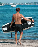 Rävik and Vinga The Premium Electric Surfboard (ON - zdjęcie 4