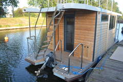 Campi 280 Houseboat - image 4