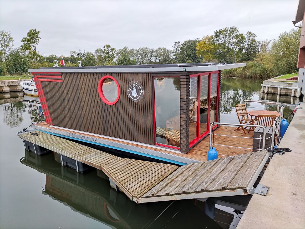 Nordic Houseboat NS 32 Eco 18m2 - picture 2