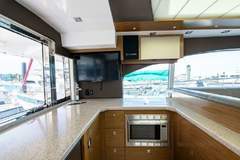 Cruisers Yachts 45 Cantius - picture 7