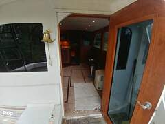 Hatteras 41 Yacht Fish - picture 3