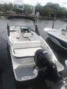 Sea Ray SDX 270 Outboard - picture 7