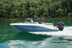 Sea Ray SPX 230 Outboard - picture 1