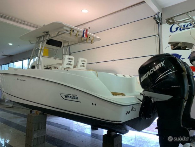 Boston Whaler Outrage 320 - picture 3