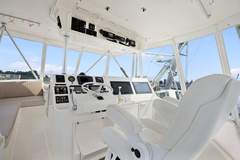 Ocean Yachts 52 SS - image 7