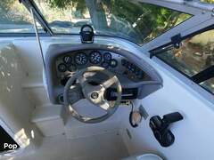 Crownline 266 CCR - picture 10