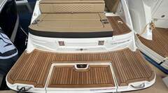 Sea Ray 250 SSE & Trailer (AUF Lager) - picture 2