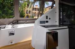 Sunseeker 75 Yacht - picture 7