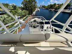 Boston Whaler 420 Outrage - immagine 6