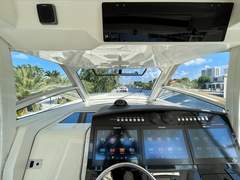 Boston Whaler 420 Outrage - immagine 8