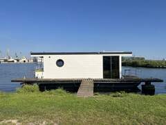 Aqua House Harmonia 340 Houseboat - resim 2