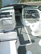 Sea Ray 210 SPXE Bowrider - picture 8