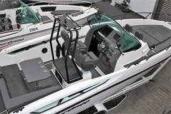 Enduro 805 Black Edition Stockboat - Available - Bild 5