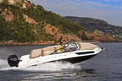 Bayliner VR5 Cuddy Outboard - picture 3