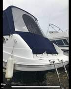 Rinker 290 Express Cruiser - picture 2