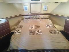 Hatteras 41 Convertible - picture 2