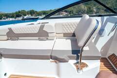 Bayliner VR 6 Cuddy Outboard - picture 6