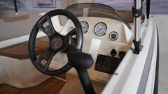 Quicksilver Activ 475 Axess mit 40PS Lagerboot - picture 9