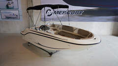 Quicksilver Activ 475 Axess mit 40PS Lagerboot - fotka 2