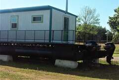 50-Foot Houseboat - picture 6