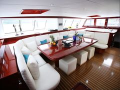 GHI Yachts sail Catamaran 52 - resim 5