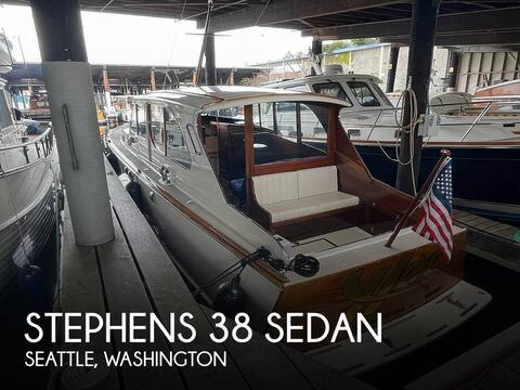 Stephens 38 Sedan