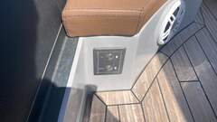 Panamera Yacht PY 100 - picture 9