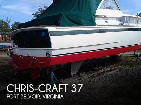 Chris-Craft 37 Roamer Riviera