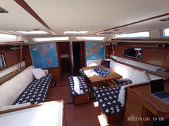 Dufour 525 Grand Large - picture 9