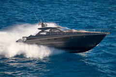 Pershing 50 - picture 1