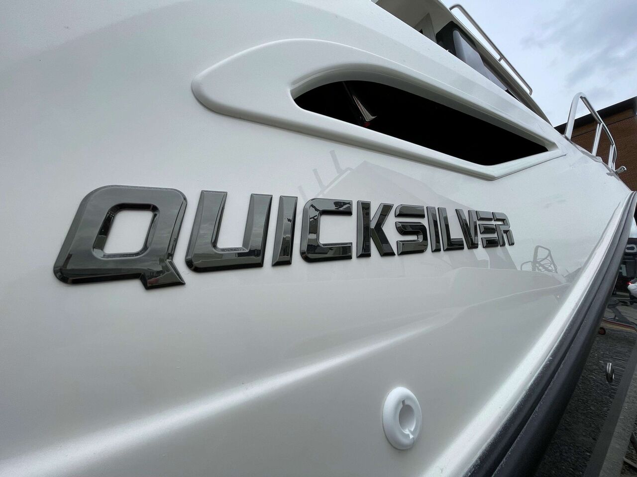 Quicksilver Activ 755 Weekend - image 3
