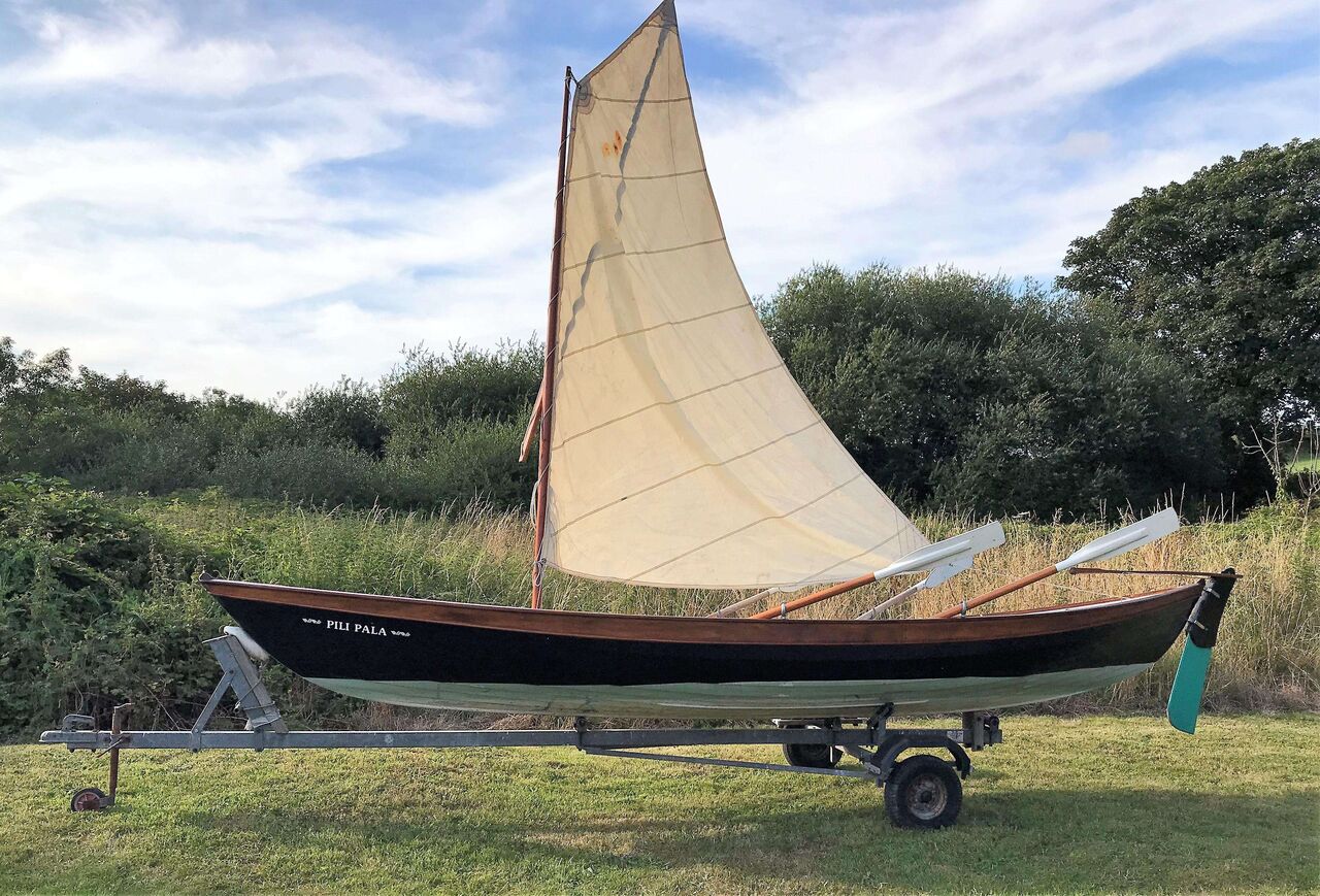 JOHN KERR Dipping LUG (sailboat) for sale