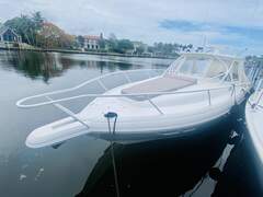 Intrepid 390 Sport Yacht - resim 4