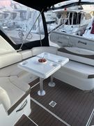 Cruisers Yachts 330 - picture 3
